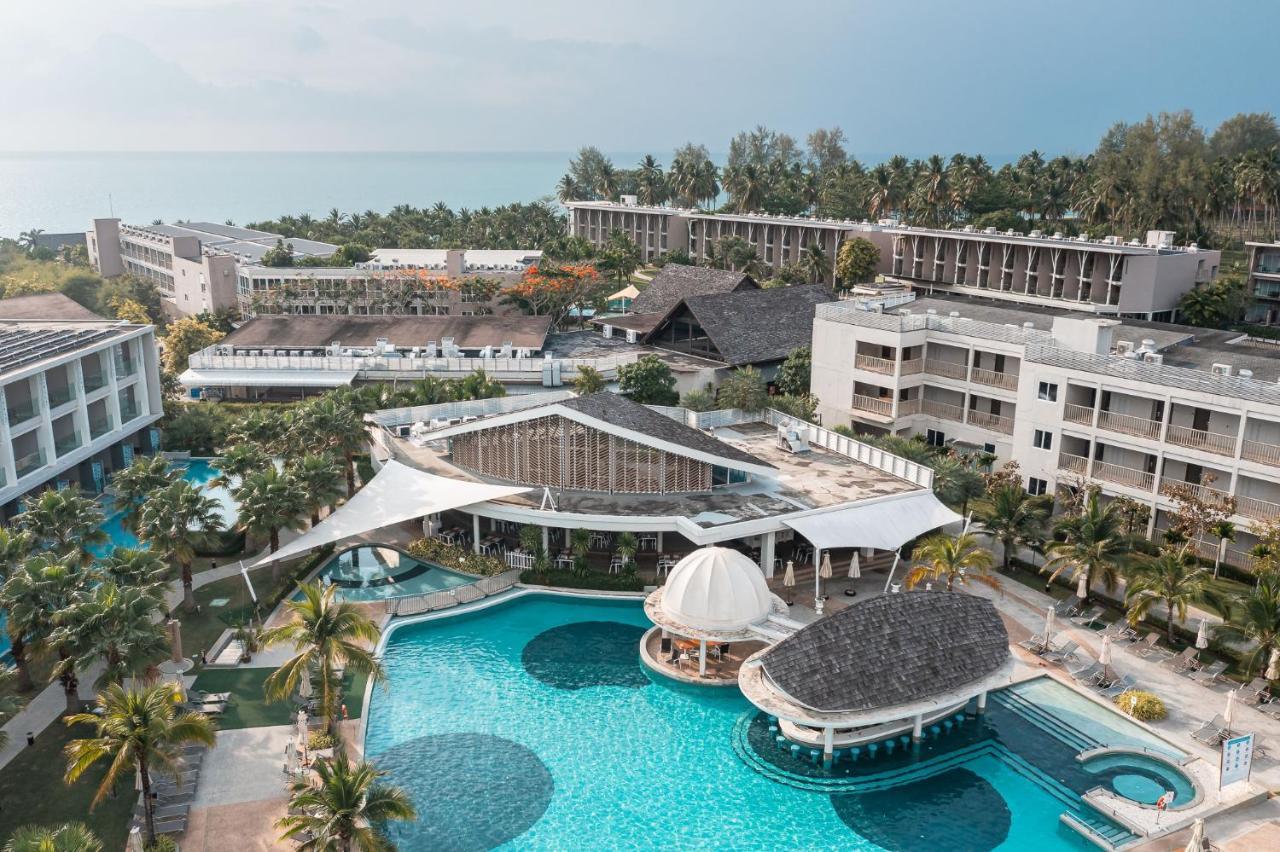 The Sands Khao Lak By Katathani - Sha Extra Plus Exterior foto The resort's main pool